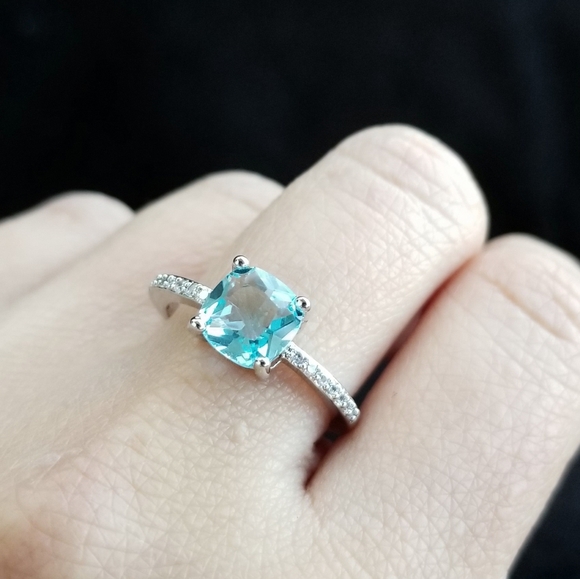 💎NEW💎 DAINTY AQUAMARINE RING - Picture 7 of 11